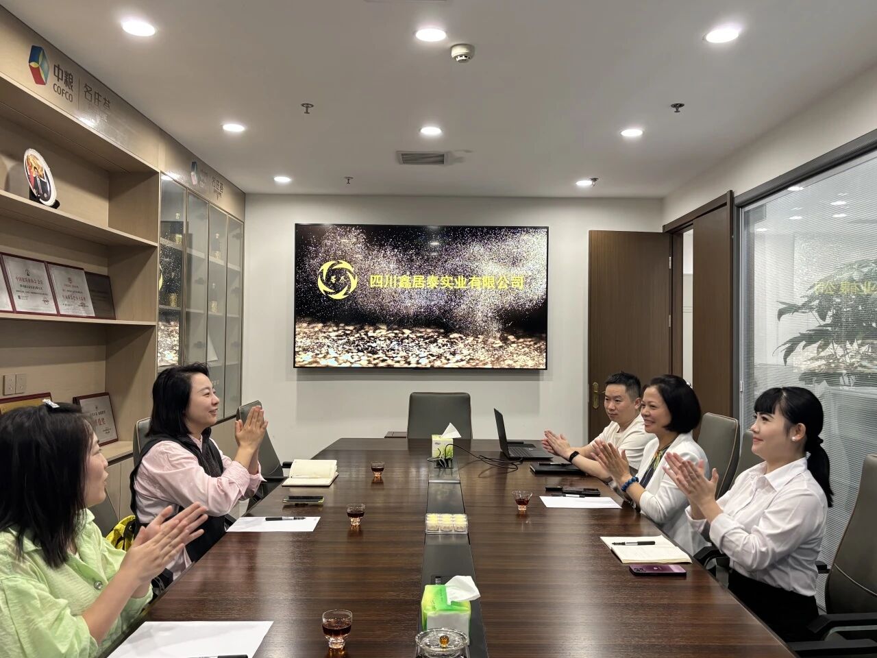 成都乐山商会走访理事企业 共谋发展新篇章