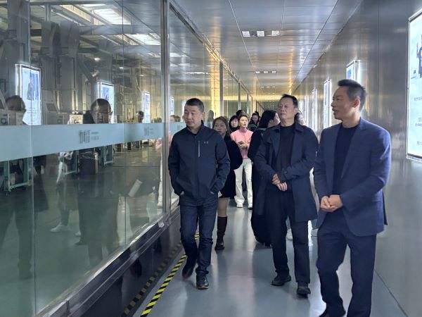 聚力赋能·携手前行——成都乐山商会与乐山市小微企业商会走进企业交流活动圆满举行