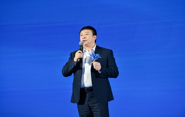 万里奔腾·共赴山海 成都乐山商会第三届第三次理事会暨2026新春年会成功举办